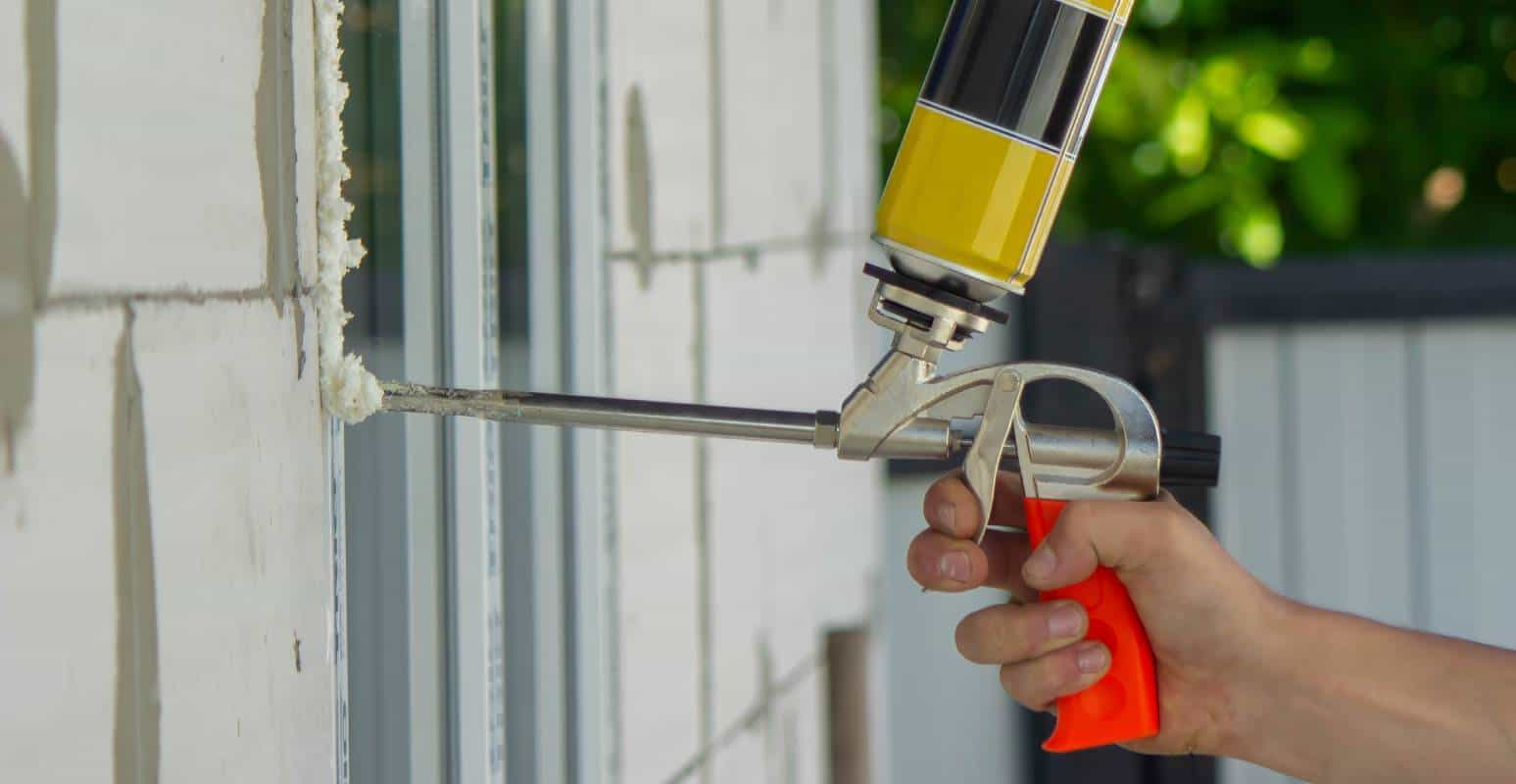 foam-gun-being-used-to-seal-window-frame-2026-03-24-12-57-30-utc